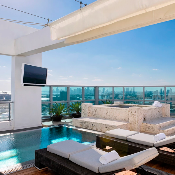 Diamond Hotel Suite - Image 2