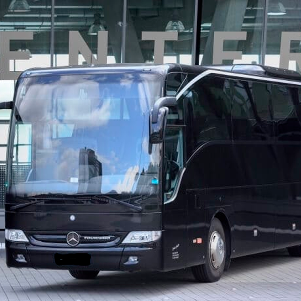 Executive Bus - Image 5