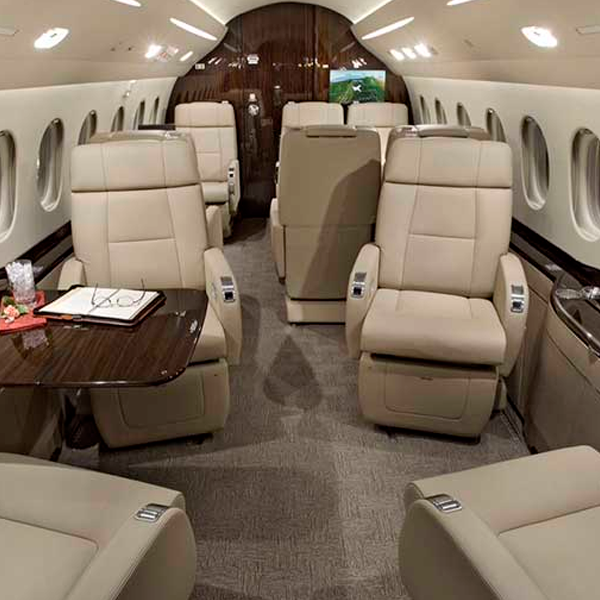 Up to 4,000 mi (Seats: Up to 12) - Image 8
