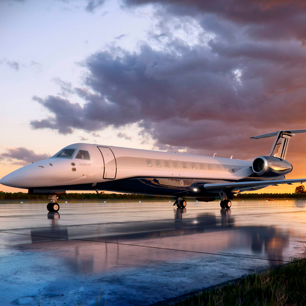 Up to 2,000 mi (Seats: Up to 20)
