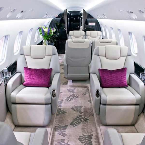 Up to 2,000 mi (Seats: Up to 20) - Image 8