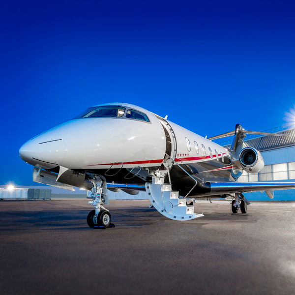 Up to 2,000 mi (Seats: Up to 12) - Image 2