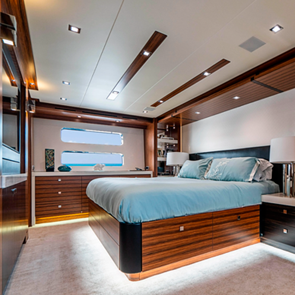 Hatteras 90 Motor Yacht or Similar - Image 8