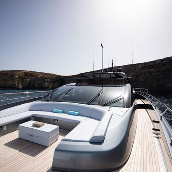 Riva 110' Dolcevita or Similar - Image 4