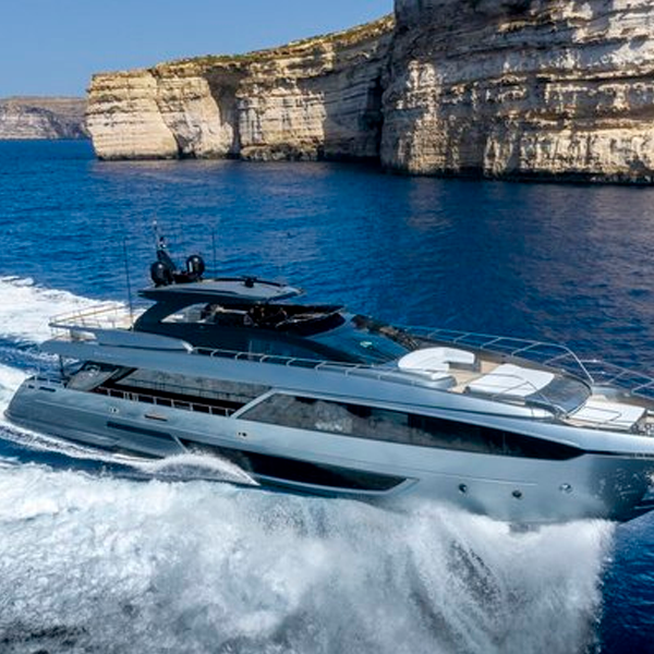 Riva 110′ Dolcevita or Similar