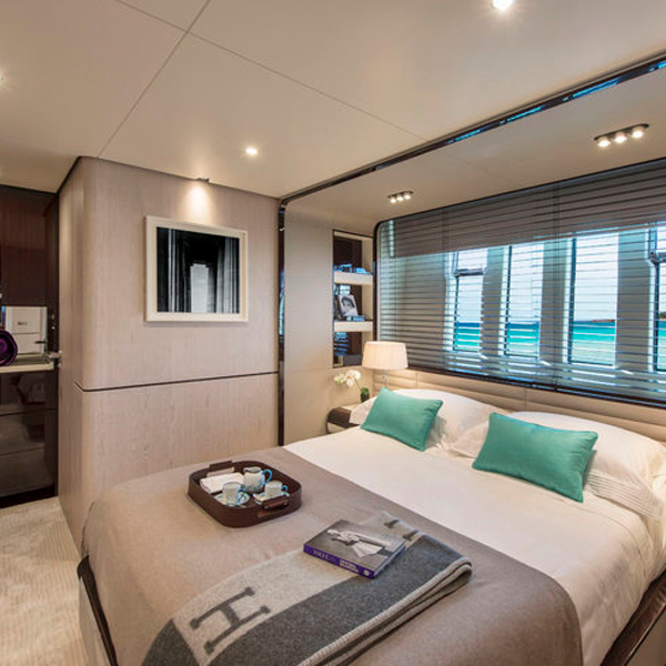 Azimut Grande 95 RPH or Similar - Image 7