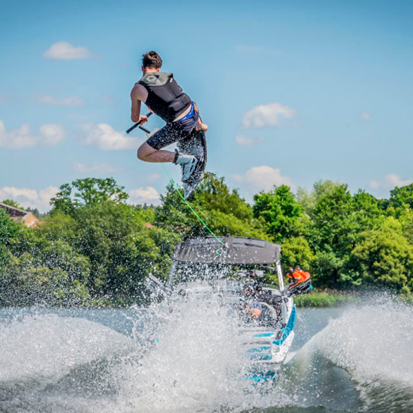 Wakeboard - Image 3
